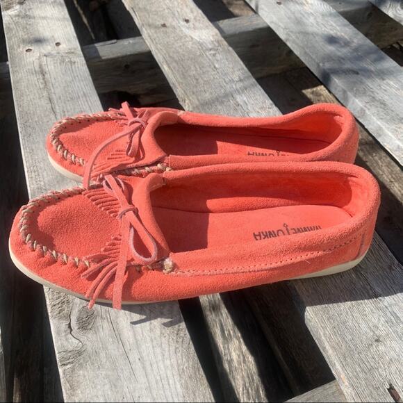 Minnetonka Newport Melon suede leather moccasins size 8.5 - Picture 2 of 7